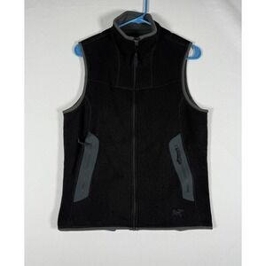 Arcteryx Vest Women Large Black Polartec Fleece Outdoor Gorpcore Full Zip Jacket